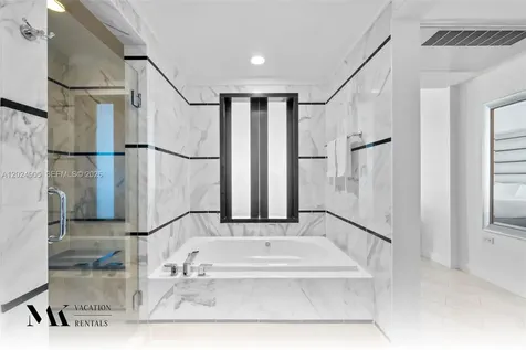 4391 Collins Avenue Miami Beach FL 33140