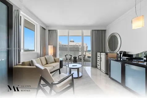 4391 Collins Avenue Miami Beach FL 33140