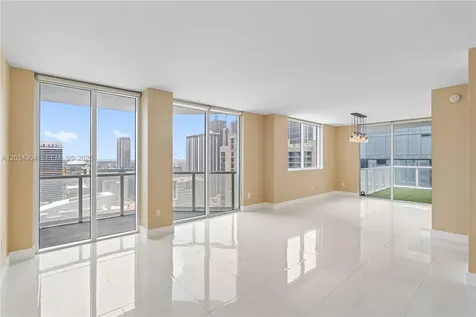 244 Biscayne Boulevard Miami FL 33132