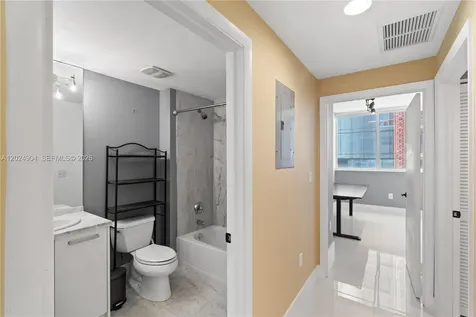 244 Biscayne Boulevard Miami FL 33132