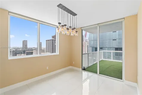 244 Biscayne Boulevard Miami FL 33132
