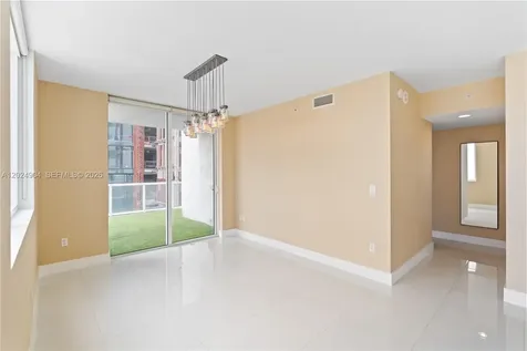 244 Biscayne Boulevard Miami FL 33132