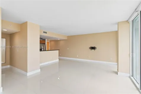 244 Biscayne Boulevard Miami FL 33132