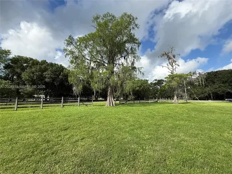 709 Siboney Avenue Clewiston FL 33440