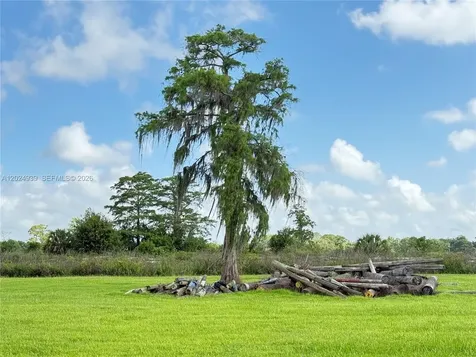 709 Siboney Avenue Clewiston FL 33440
