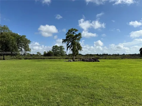 709 Siboney Avenue Clewiston FL 33440