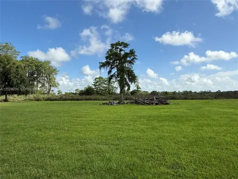 709 Siboney Avenue Clewiston FL 33440