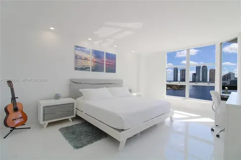 3600 Mystic Pointe Drive Aventura FL 33180