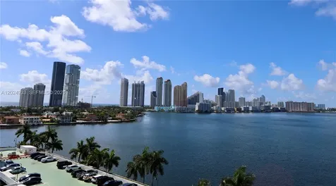 3600 Mystic Pointe Drive Aventura FL 33180