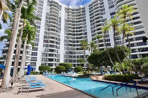 3600 Mystic Pointe Drive Aventura FL 33180