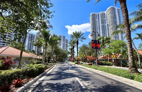 3600 Mystic Pointe Drive Aventura FL 33180