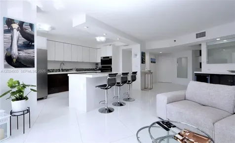3600 Mystic Pointe Drive Aventura FL 33180