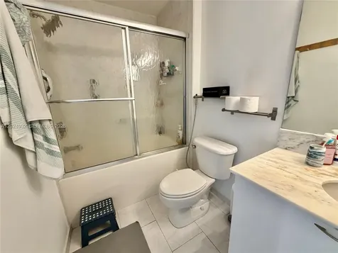 133 NE 2nd Avenue Miami FL 33132