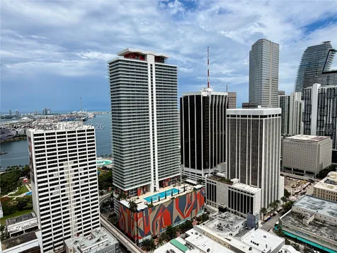 133 NE 2nd Avenue Miami FL 33132