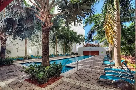 133 NE 2nd Avenue Miami FL 33132