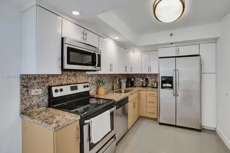 20515 E Country Club Drive Aventura FL 33180