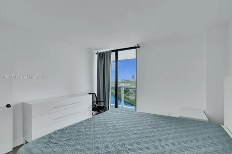20515 E Country Club Drive Aventura FL 33180