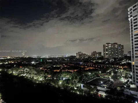 20515 E Country Club Drive Aventura FL 33180