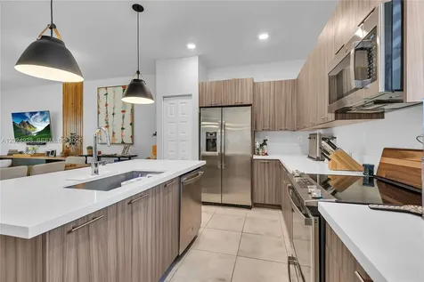4838 NW 83rd Parkway Doral FL 33166