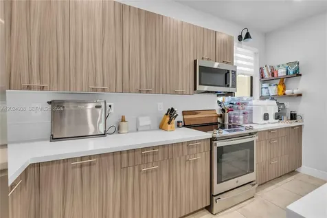 4838 NW 83rd Parkway Doral FL 33166