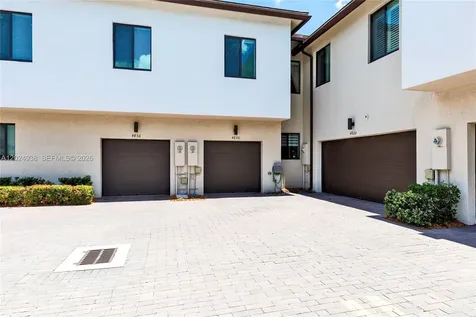 4838 NW 83rd Parkway Doral FL 33166