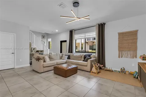 4838 NW 83rd Parkway Doral FL 33166