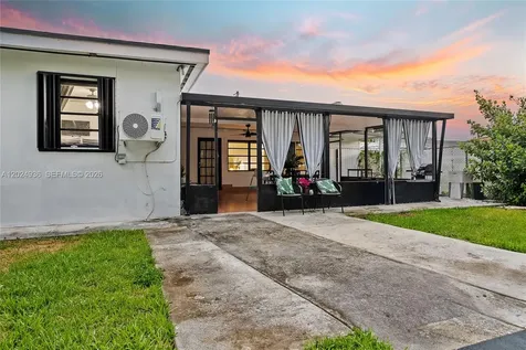 2788 SW 33rd Court Miami FL 33133
