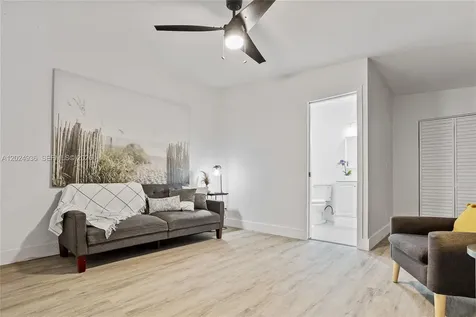 2788 SW 33rd Court Miami FL 33133