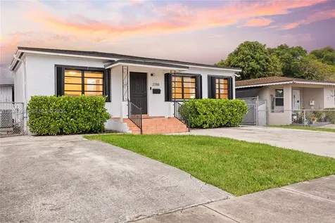 2788 SW 33rd Court Miami FL 33133