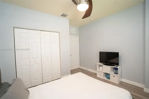 2655 NE 2nd Drive Homestead FL 33033