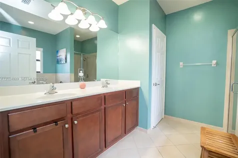 2655 NE 2nd Drive Homestead FL 33033