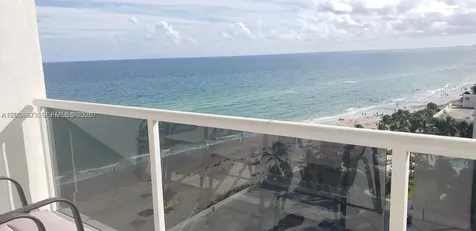 3725 S Ocean Drive Hollywood FL 33019