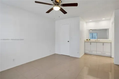 3420 N Pinewalk Drive N Margate FL 33063