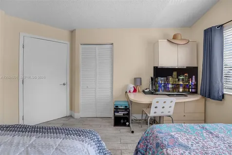 14018 SW 91st Terrace Miami FL 33186