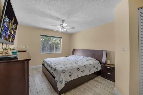 14018 SW 91st Terrace Miami FL 33186
