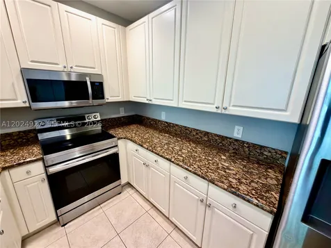 3909 White Peacock Lane Coconut Creek FL 33073