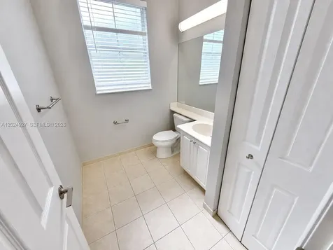 3909 White Peacock Lane Coconut Creek FL 33073