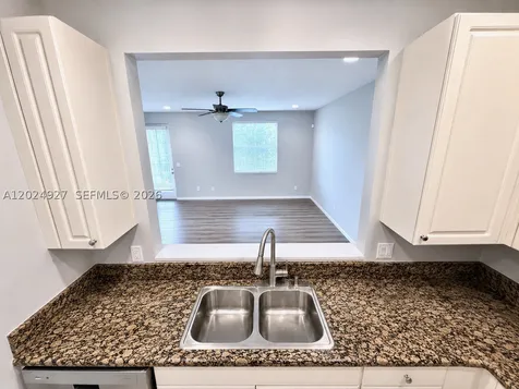 3909 White Peacock Lane Coconut Creek FL 33073
