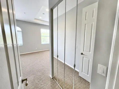 3909 White Peacock Lane Coconut Creek FL 33073