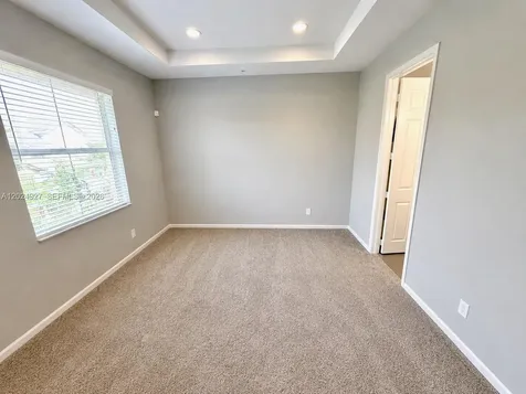 3909 White Peacock Lane Coconut Creek FL 33073