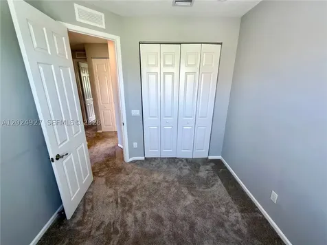 3909 White Peacock Lane Coconut Creek FL 33073