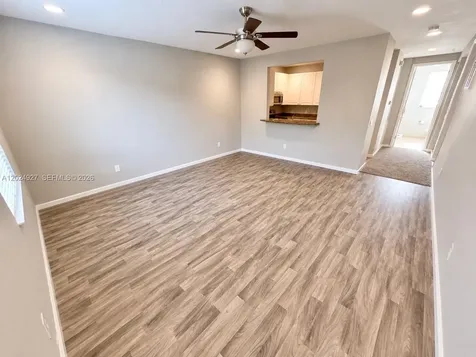 3909 White Peacock Lane Coconut Creek FL 33073