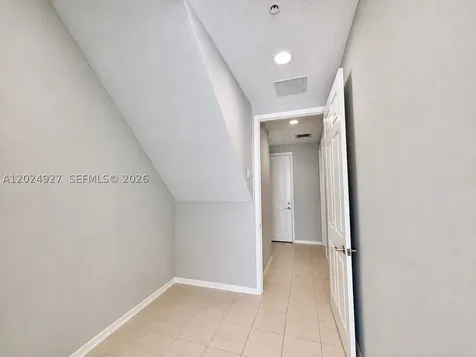 3909 White Peacock Lane Coconut Creek FL 33073