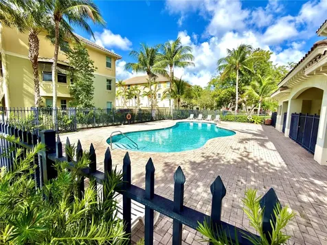 3909 White Peacock Lane Coconut Creek FL 33073