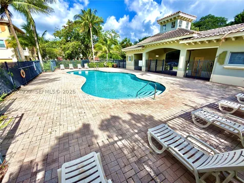 3909 White Peacock Lane Coconut Creek FL 33073