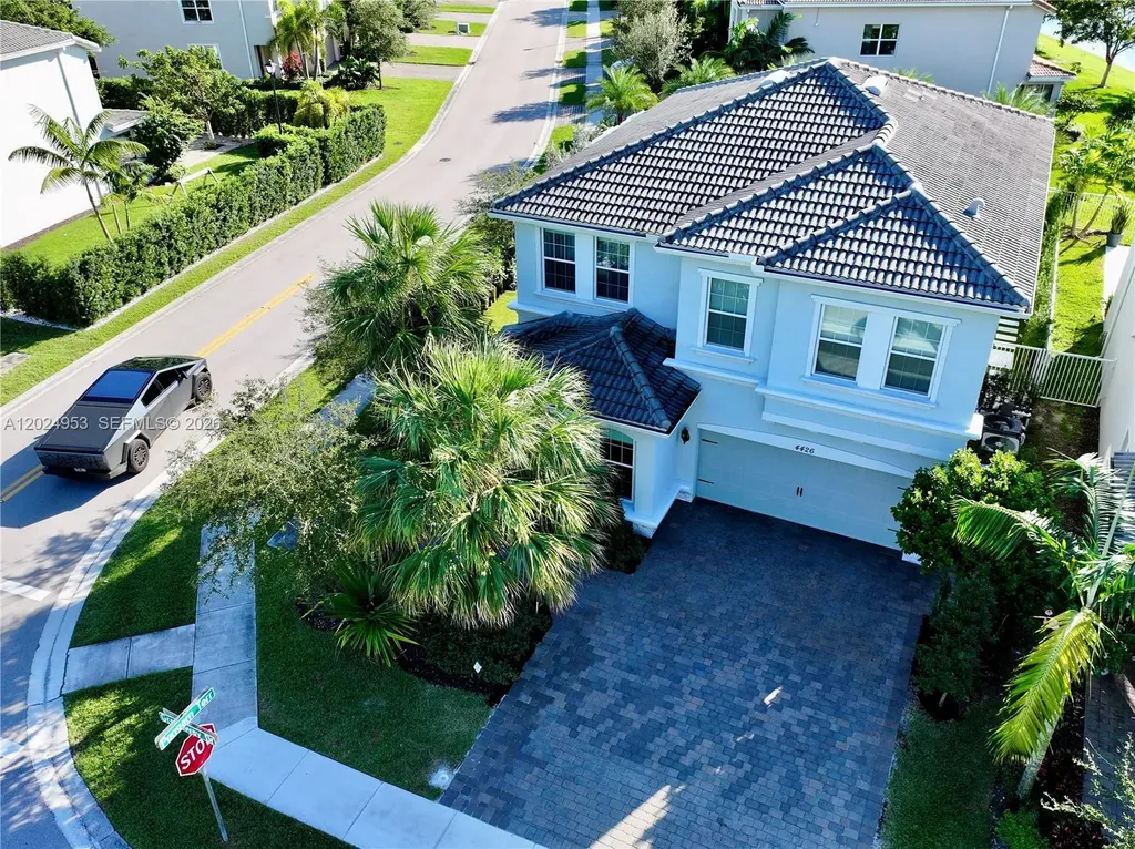 Hollywood FL 33021