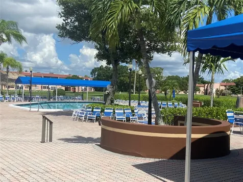 9581 Sunrise Lakes Boulevard Sunrise FL 33322
