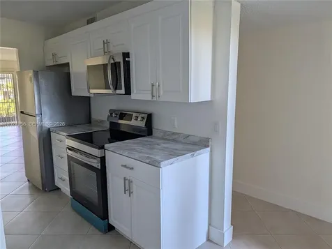 1400 SW 124th Terrace Pembroke Pines FL 33027