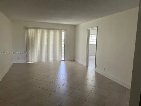 1400 SW 124th Terrace Pembroke Pines FL 33027