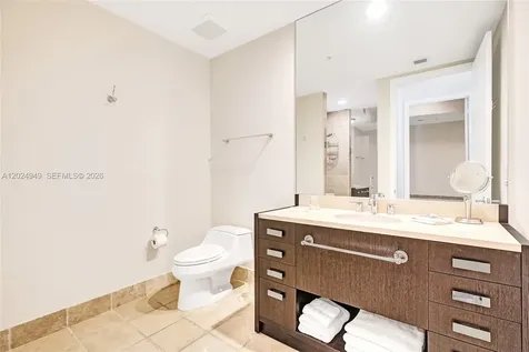 18201 Collins Avenue Sunny Isles Beach FL 33160